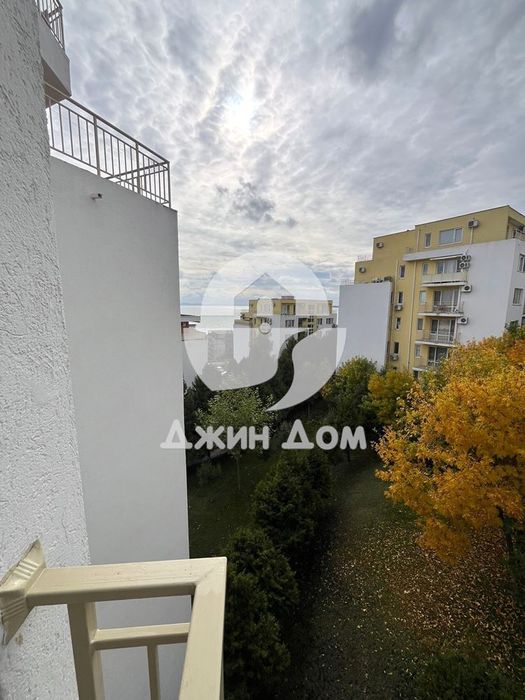 Двустаен апартамент с ГЛЕДКА МОРЕ в к-с „Краун Форт“, гр. Свети Влас