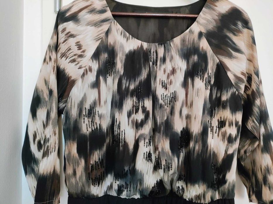 Чисто нови маркови рокли размер L