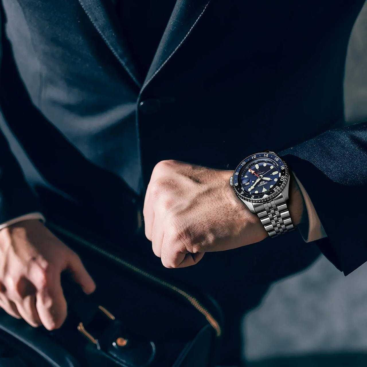 Seiko 5 Diver GMT Blue SSK003