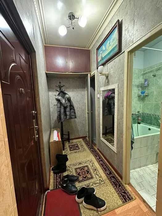 Сдаётся 2 комнат за 300 в Мирзо улугбек