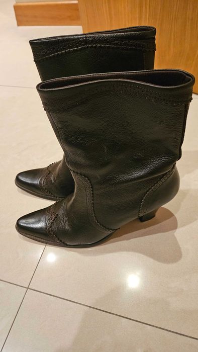 Кафяви кожени боти на ток