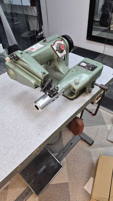 Masina de cusut ștafir - Americana