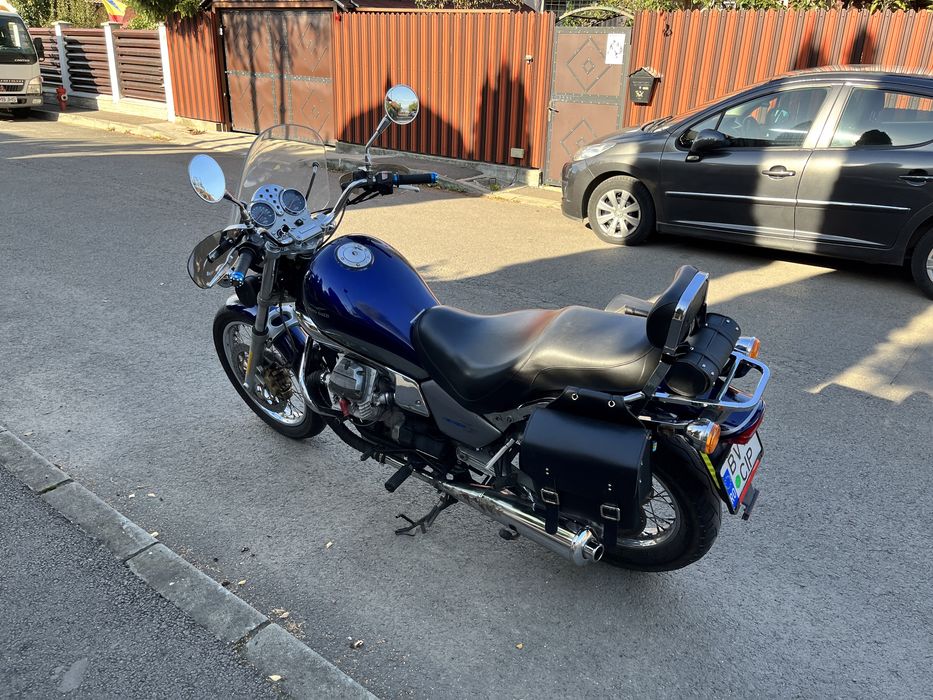 Moto Guzzi Nevada 750