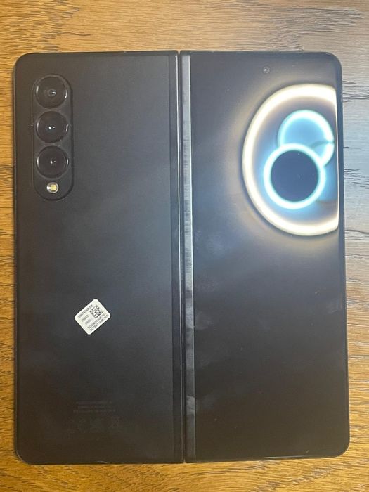 Schimb  samsung z fold 3
