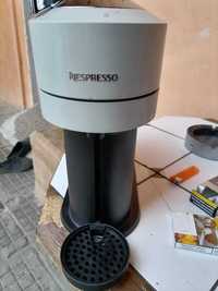 Кафе машина с капсули  Nespresso vertuo next 1