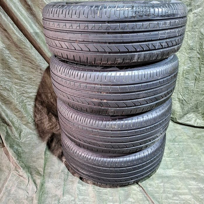 Anvelope R17 set 4buc. 225/65 R17 de vara cu profil bun