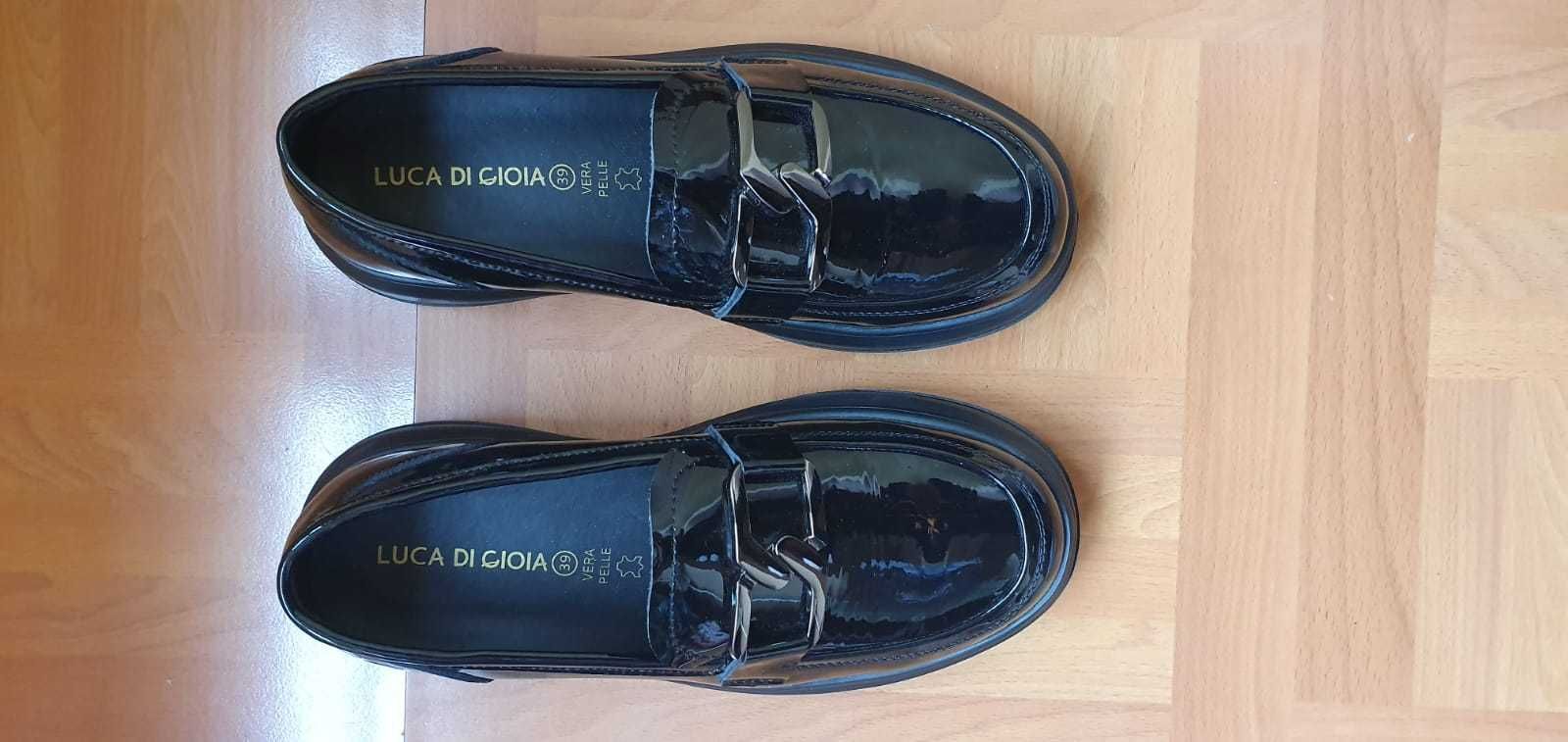 Vand pantofi dama din piele marimea 39 Benvenuti