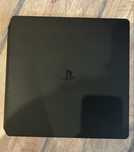 Playstation 4 slim
