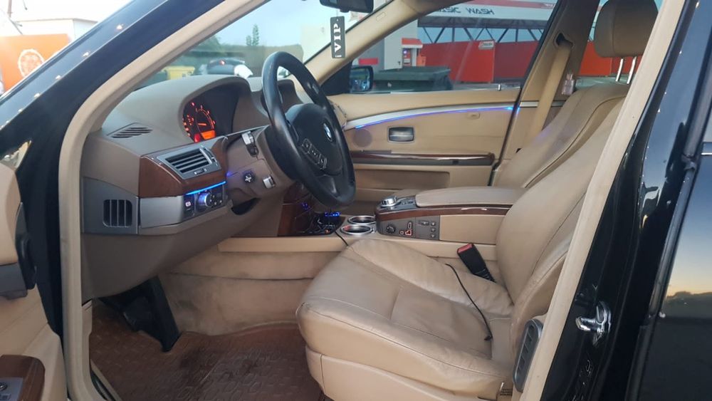 Vând sau schimb bmw e65