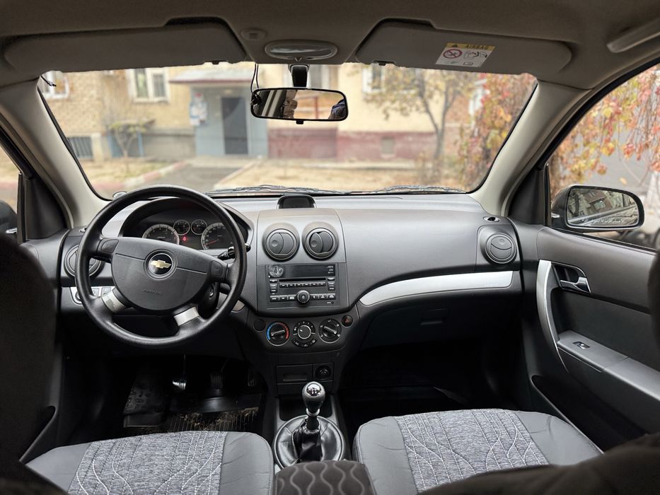 Nexia 3 мокрый асфальт