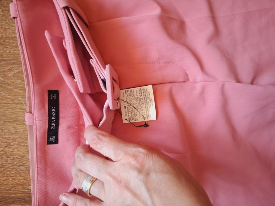 Pantaloni Zara noi -cu eticheta+ curea