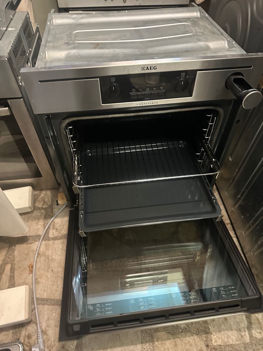 Фурна за вграждане Аег/Aeg