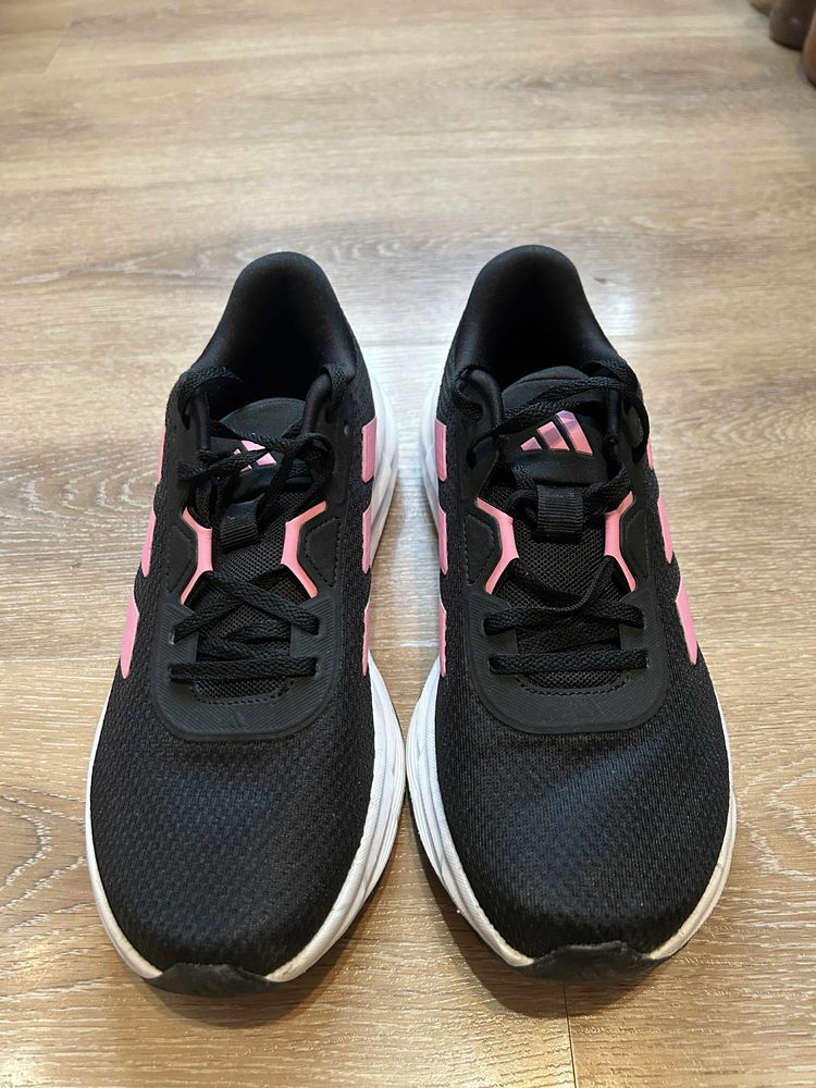 Маратонки Adidas