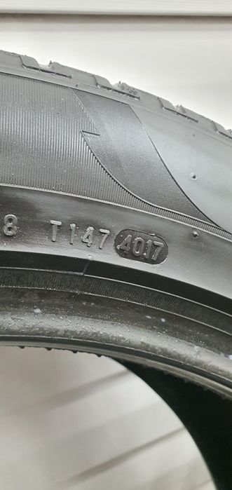 Set cauciucuri iarna Pirelli R19