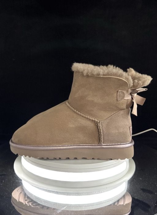 UGG Mini Bailey Rose