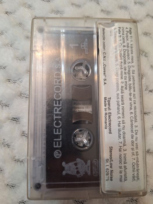 Vând caseta audio Gica Petrescu