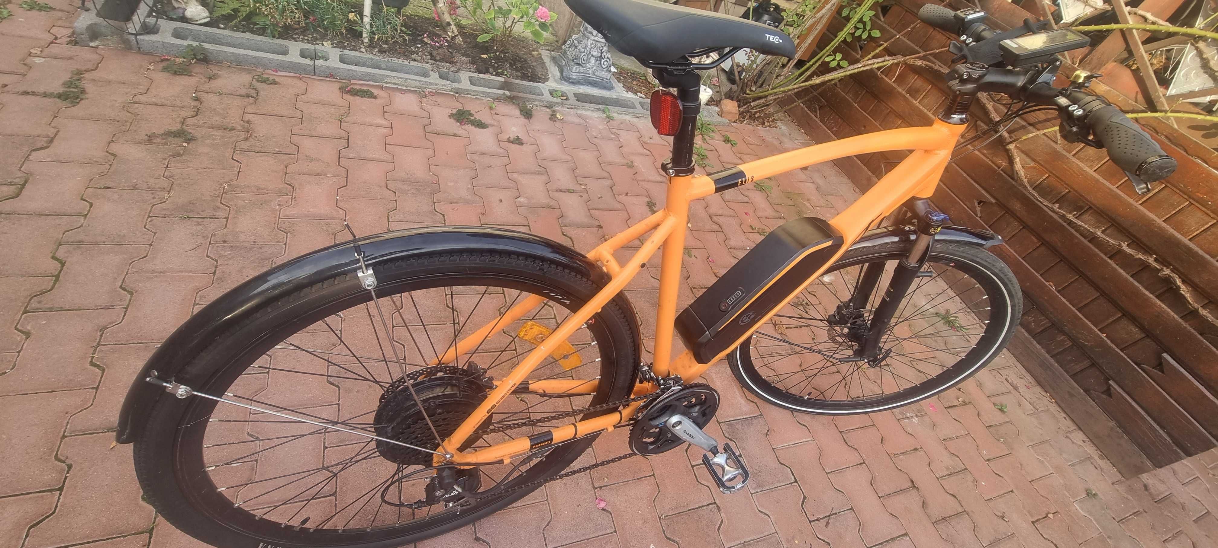 Vând bicicleta electrica CRESCENT FULL  MARE/28