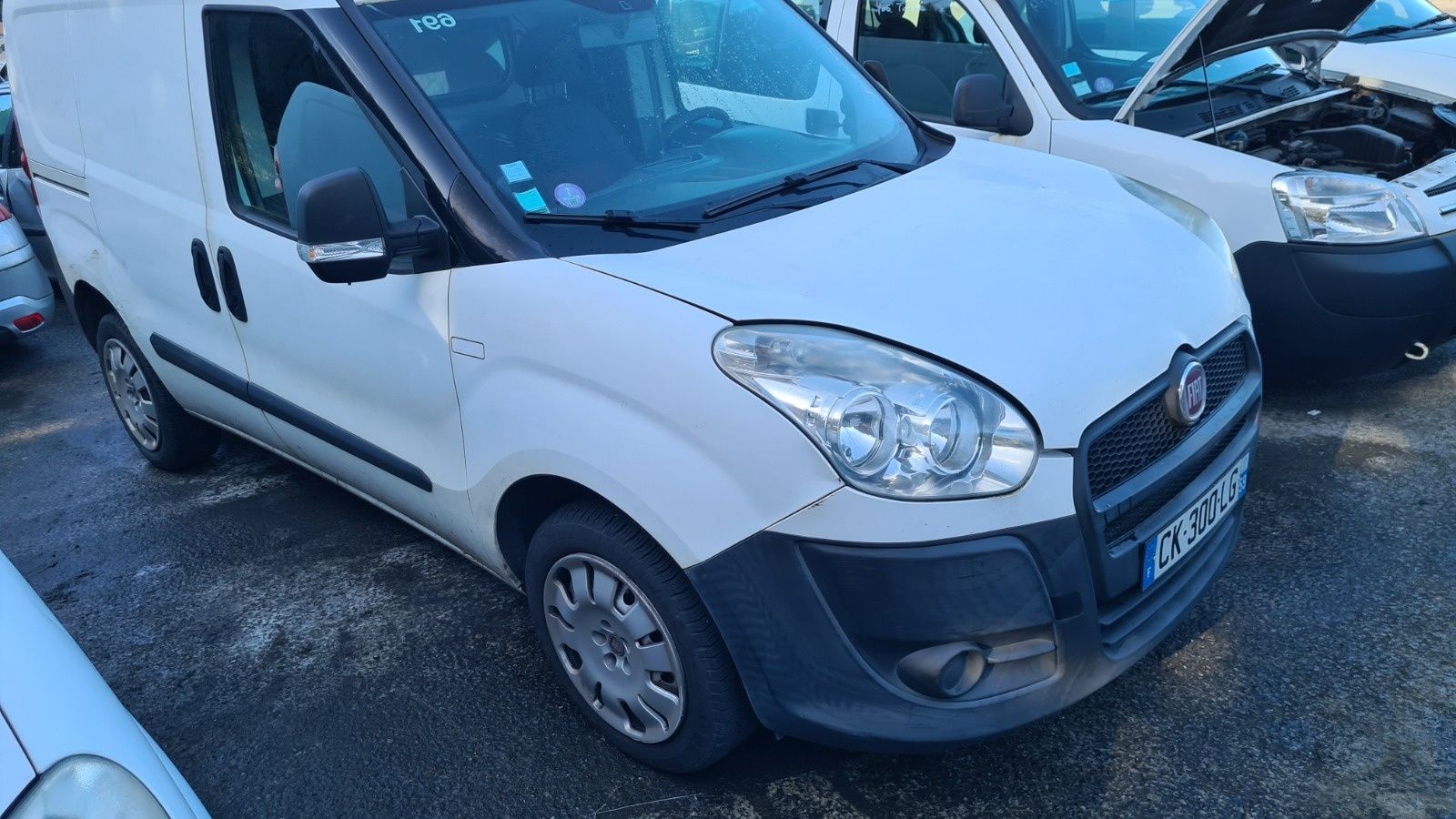 Dezmembrez Fiat Doblo an 2012