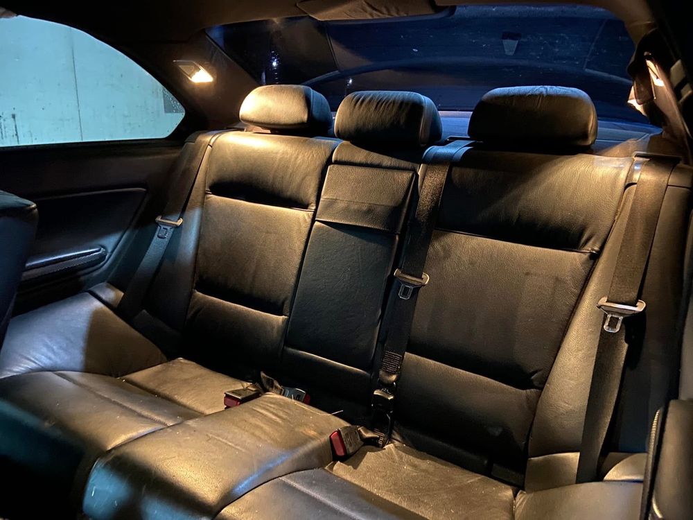 Dezmembrez BMW 330ci M-Tech 2,Recaro incalzit,Harman Kardon