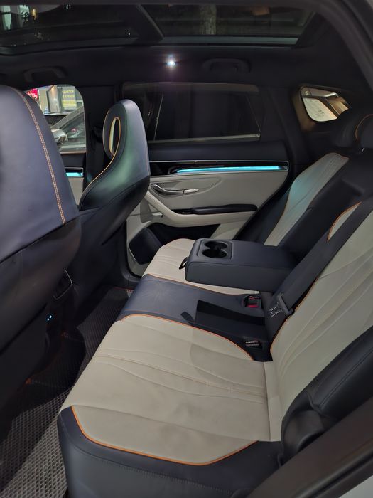 BYD Song Plus Hybrid 1 poz