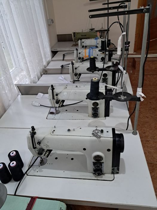 Mașini de cusut/6la număr