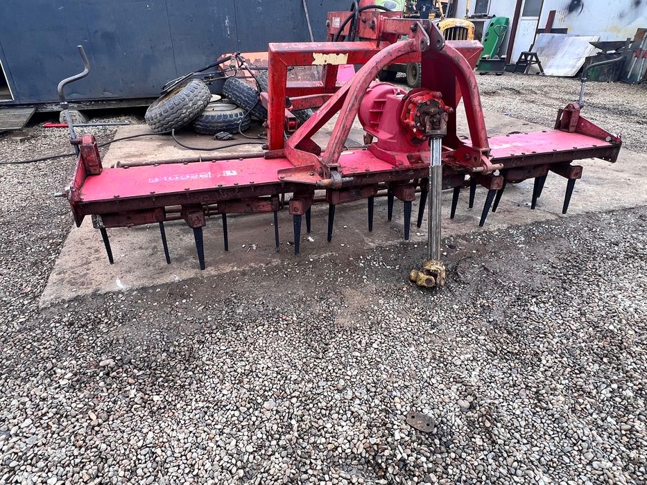 Grapa rotativa freza Belrecolt 3 m