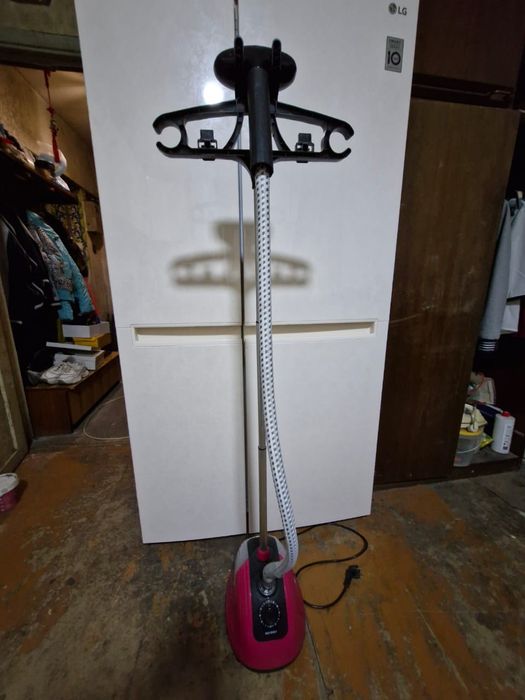 Утюг паровой. Парогенератор. Отпариватель