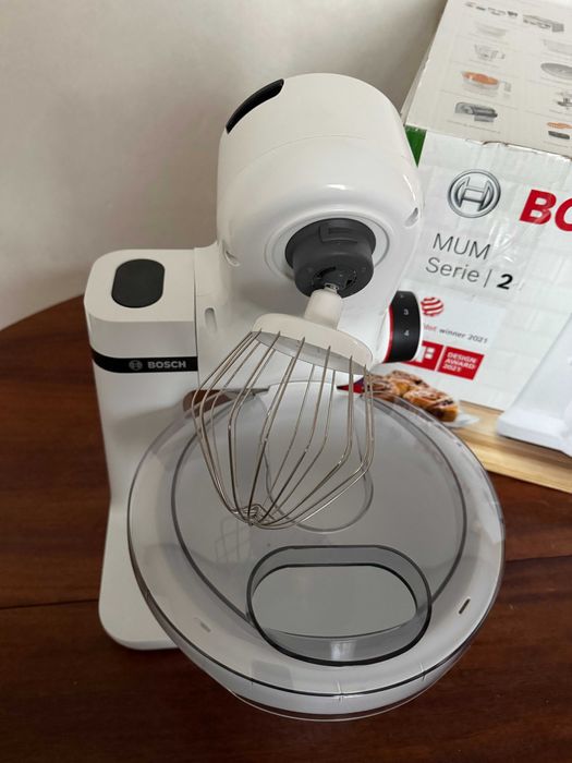 Кухненски робот Bosch Mum Serie 2 700 W