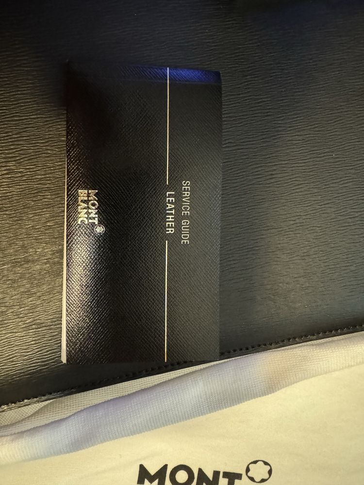 Geanta Mont Blanc 4810 Westside verificare in magazinul Mont Blanc