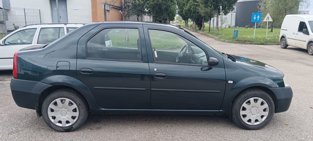 Dacia Logan 2006