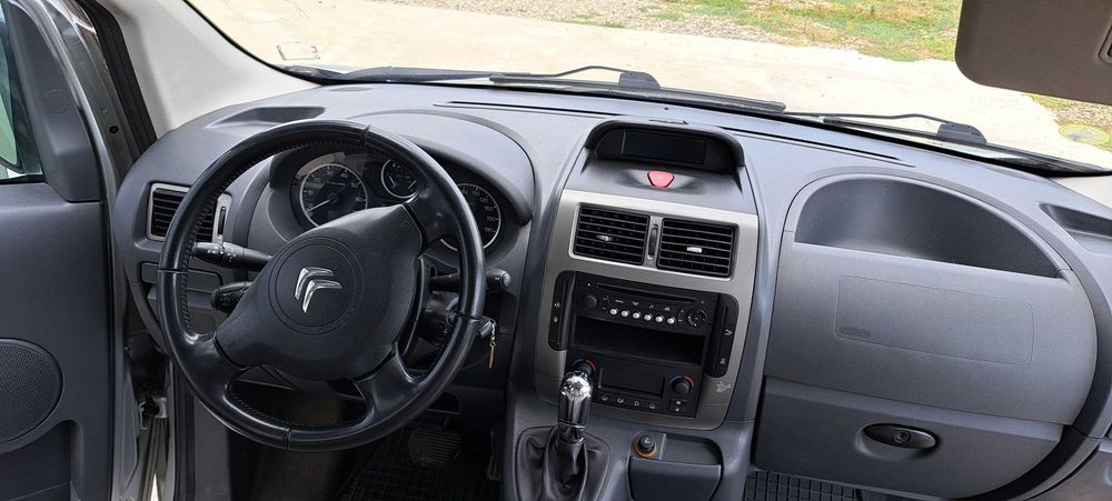 Citroen Jumpy 2014, automat, transport persoane handicap sau moto