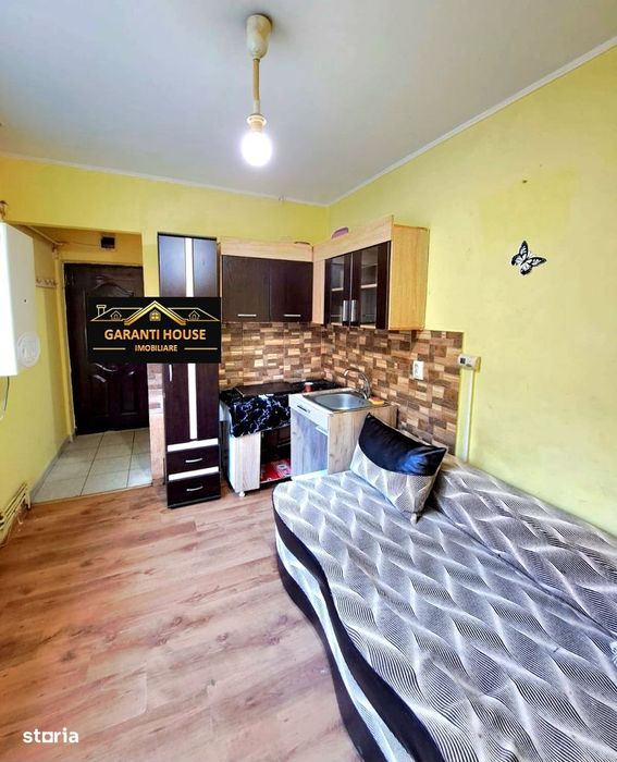 Traian, etaj 1, garsoniera mobilata, 11 mp, 19 500€