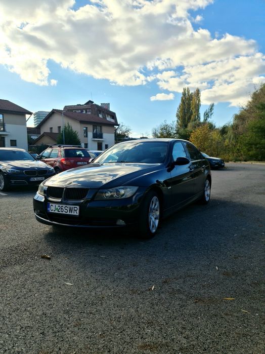 Vând BMW E90 320i 150 HP 2006
