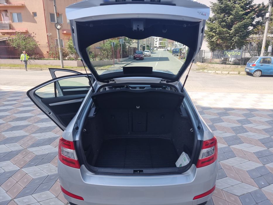 Skoda Octavia 3 2/150cp DSG 147000