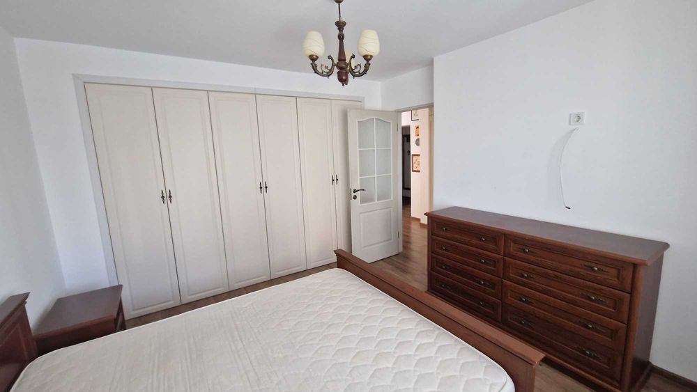 Inchiriez apartament 3 camere Unirii Sud