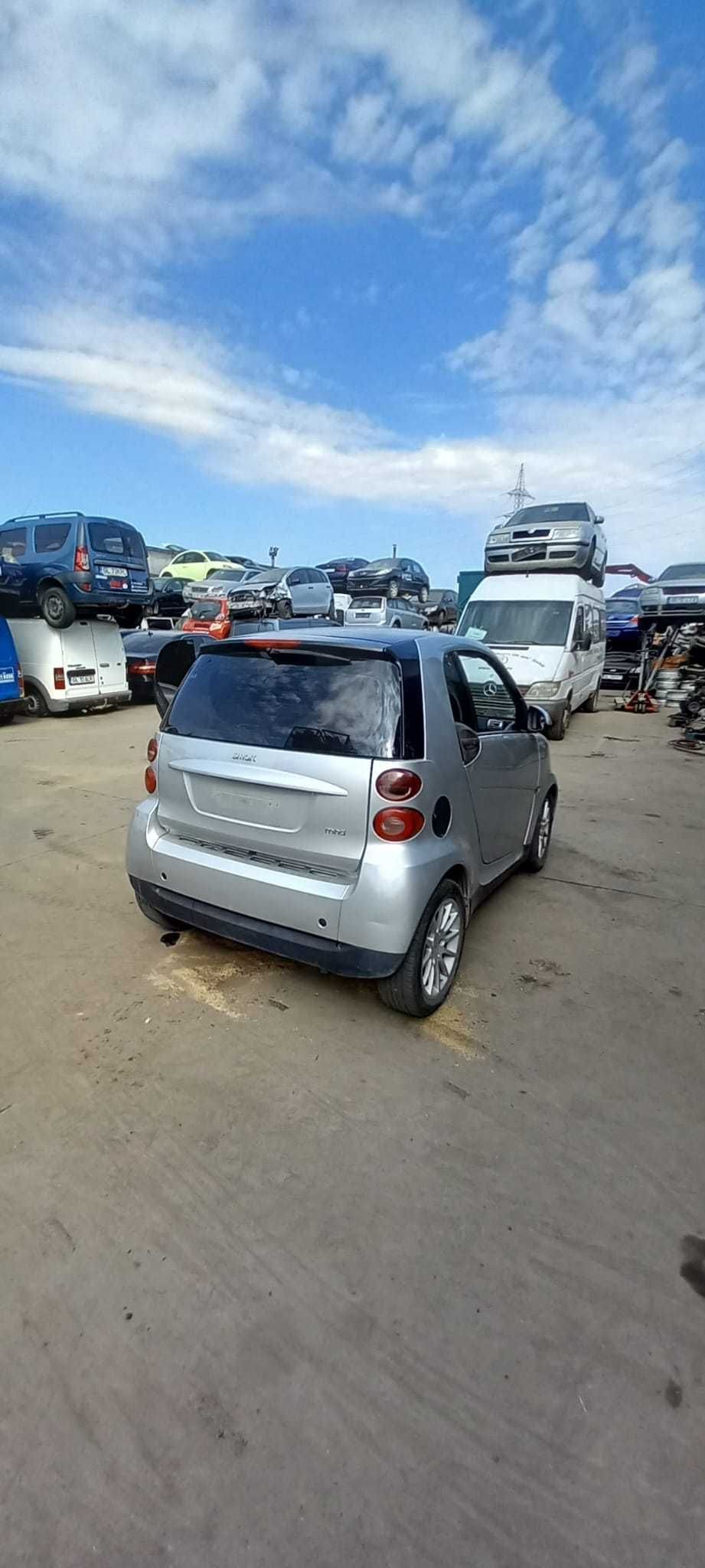 Smart FoRTWO COPUE  AN 2008  Dezmembrez/Dezmembram