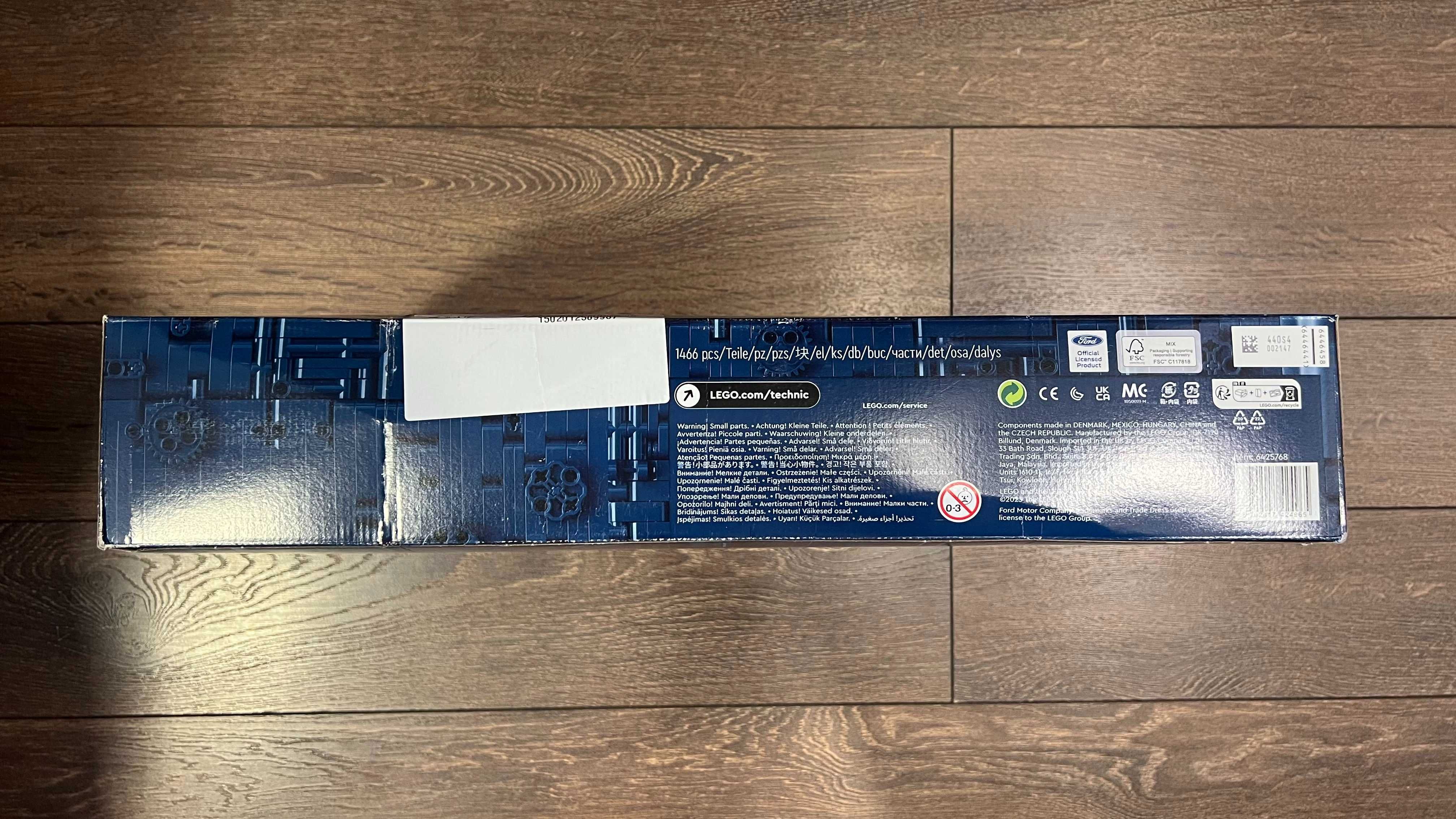 LEGO Technic Ford GT (42154)
