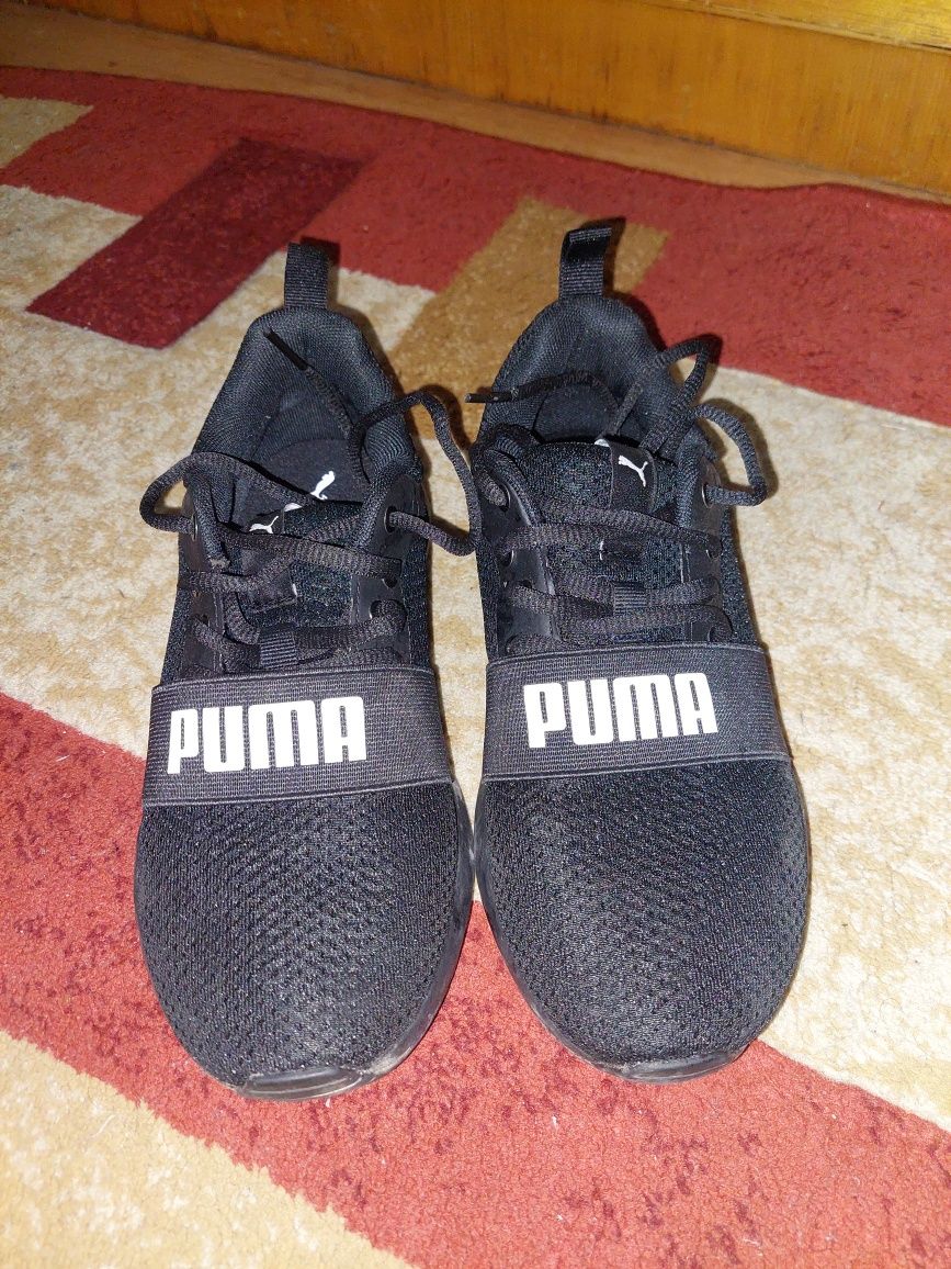 PUMA Wired Run black