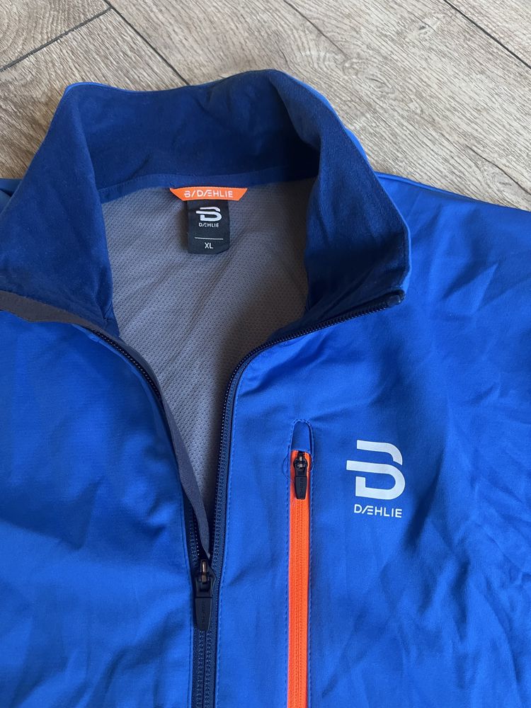 Bjorn Daehlie NORWAY - НОВО яке SoftShell размер ХЛ / Оригинал