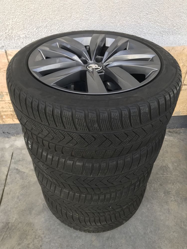 Jante 235/45R18 Originale 5X112 VW Passat Arteon B8 Skoda Superb 3