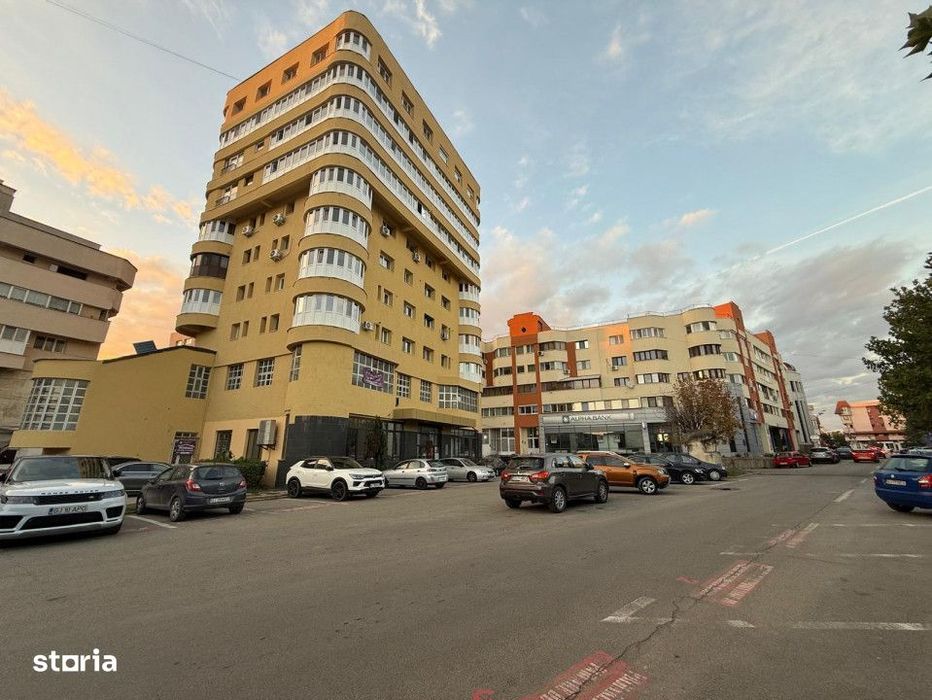 *Spatiu ultracentral 220 mp* - vizibilitate maxima si acces facil