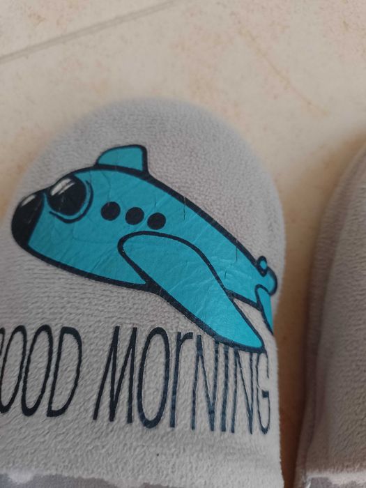 Пантофи KK 22 ном, чехли Defonseca 22 ном, сандали Quechua 32 ном