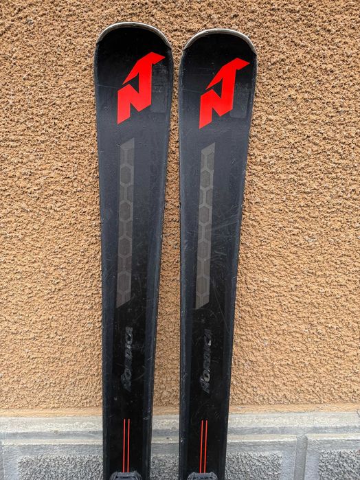 schi nordica drive elite L168cm