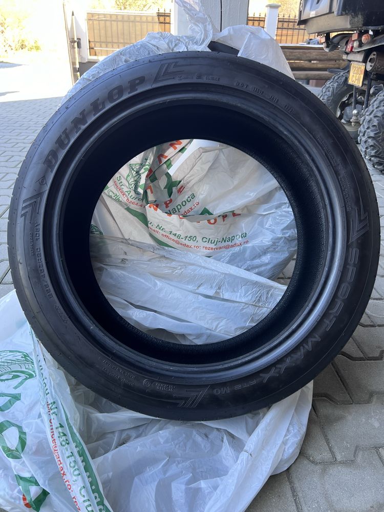 Anvelope Dunlop Sport Maxx 255/45 R20 si 285/40 R20