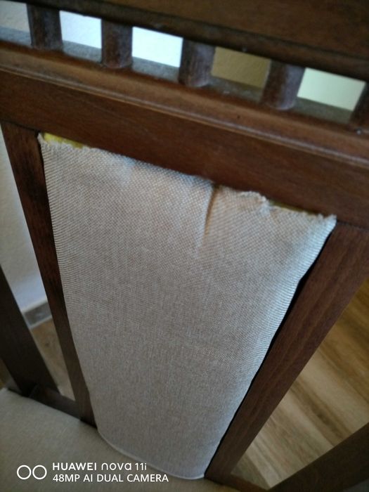 Трапезни столове