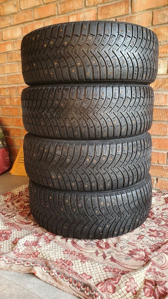 Продам шины Michelin Х-Ice North