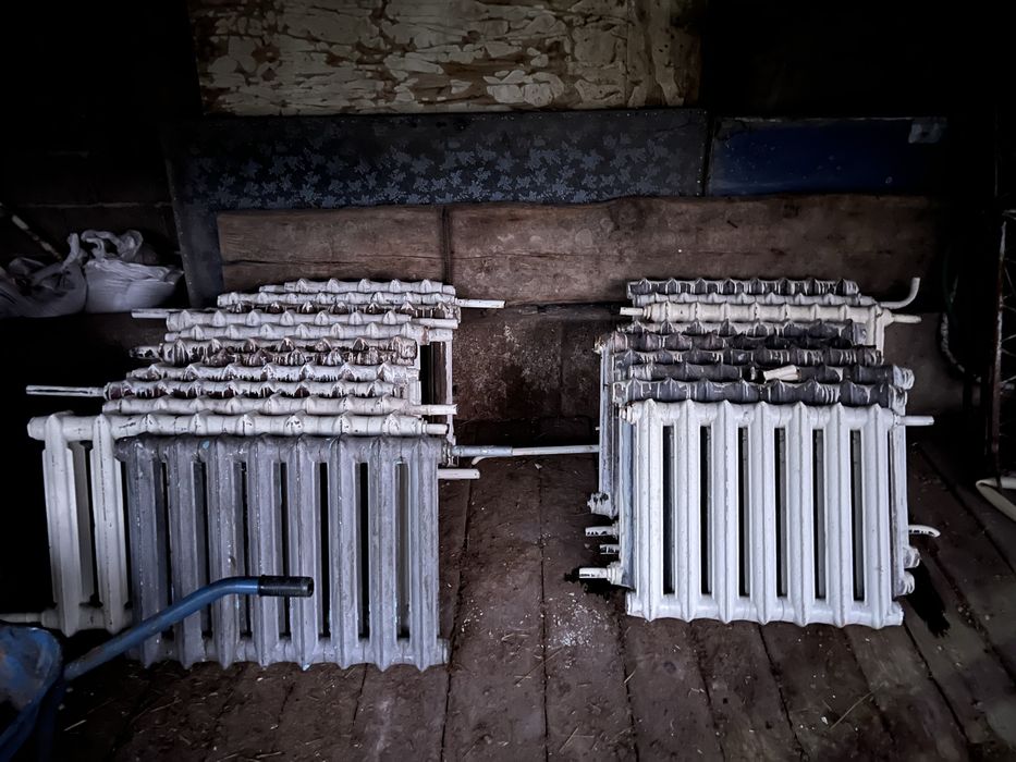 Чугунные батареи,радиаторы,батарейка