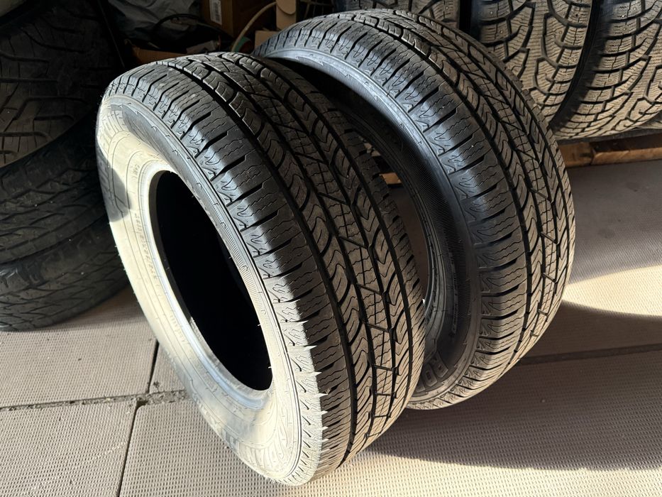 Продам 2 летних шины