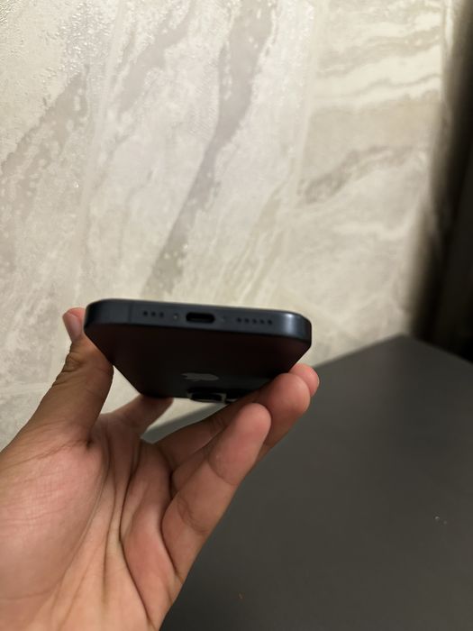 iPhone 15 Pro 90%