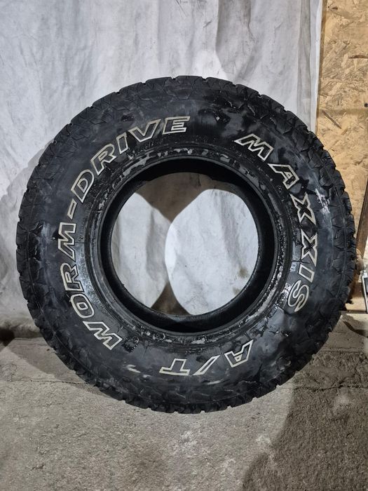 Продам летнюю резину